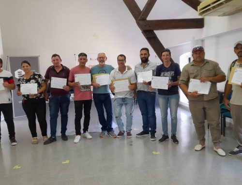 Casi un centenar de personas se capacitó en temas relativos al manejo de tambos